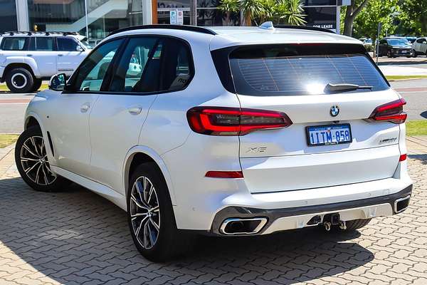 2022 BMW X5 xDrive30d M Sport G05