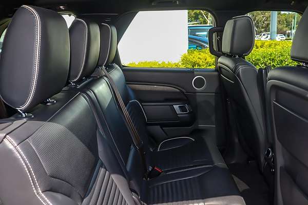 2020 Land Rover Discovery SD6 HSE Series 5