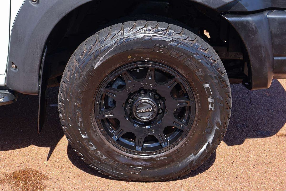 2017 Isuzu MU-X LS-M