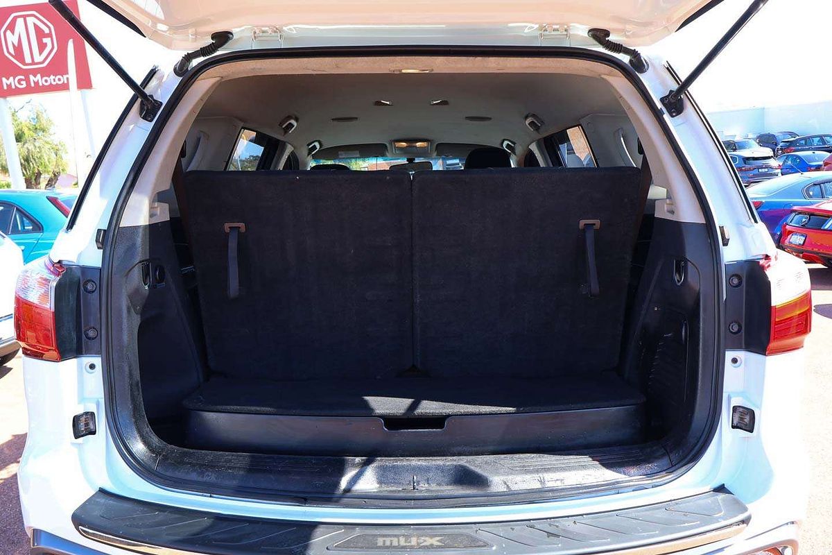 2017 Isuzu MU-X LS-M