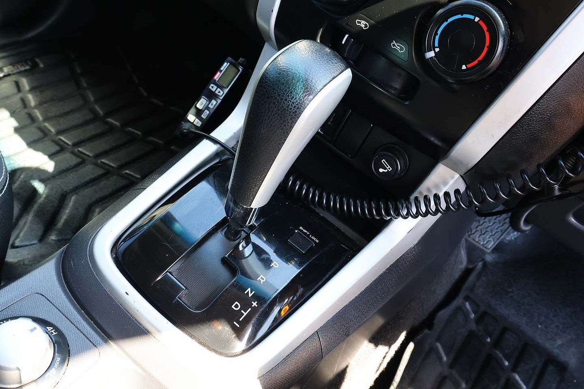 2017 Isuzu MU-X LS-M