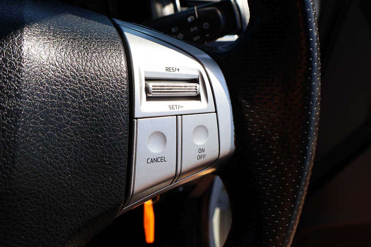 2017 Isuzu MU-X LS-M