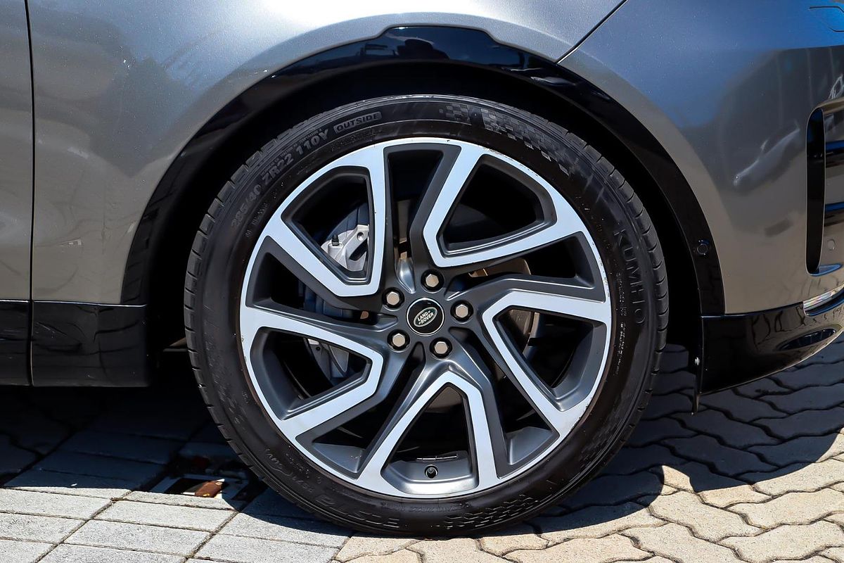 2020 Land Rover Discovery SD6 HSE Series 5