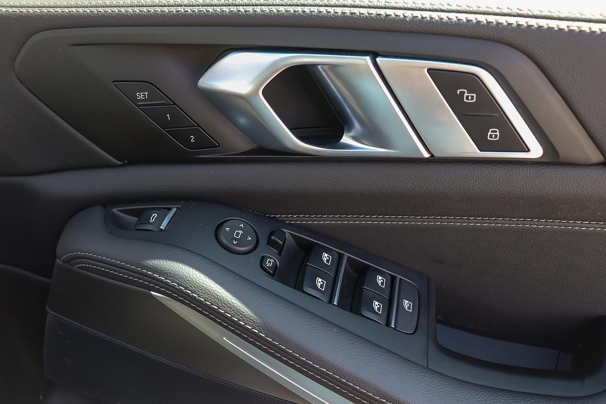 2022 BMW X5 xDrive30d M Sport G05