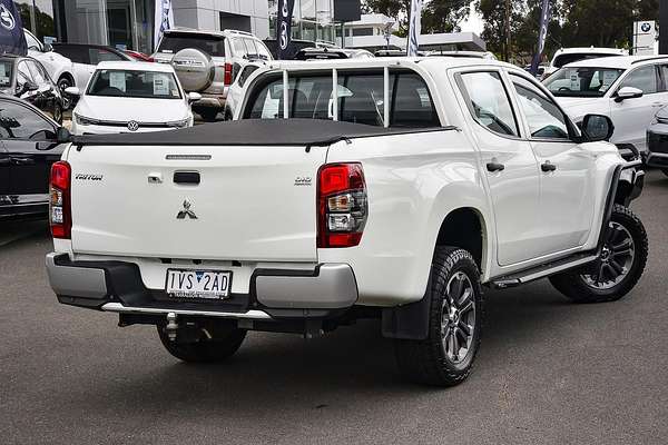 2019 Mitsubishi Triton GLX MR 4X4