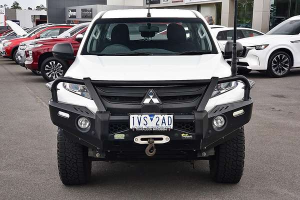 2019 Mitsubishi Triton GLX MR 4X4