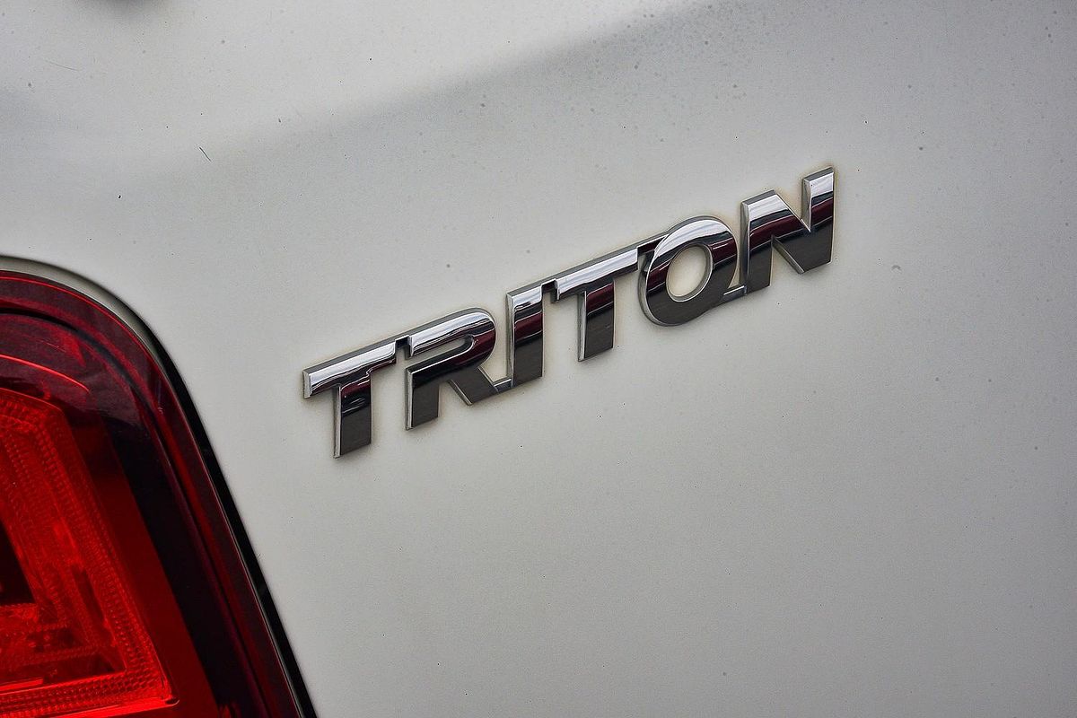 2019 Mitsubishi Triton GLX MR 4X4