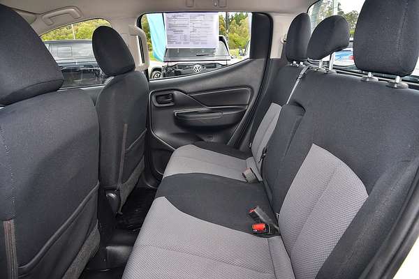 2019 Mitsubishi Triton GLX MR 4X4