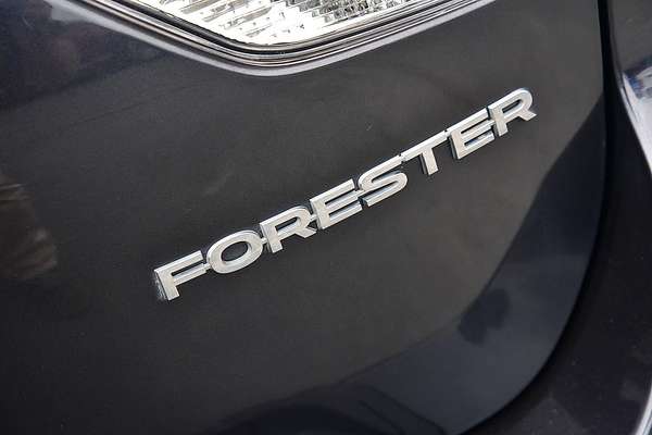 2019 Subaru Forester 2.5i-S S5