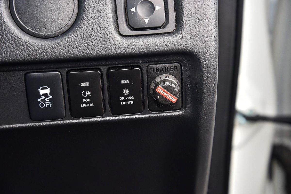 2019 Mitsubishi Triton GLX MR 4X4