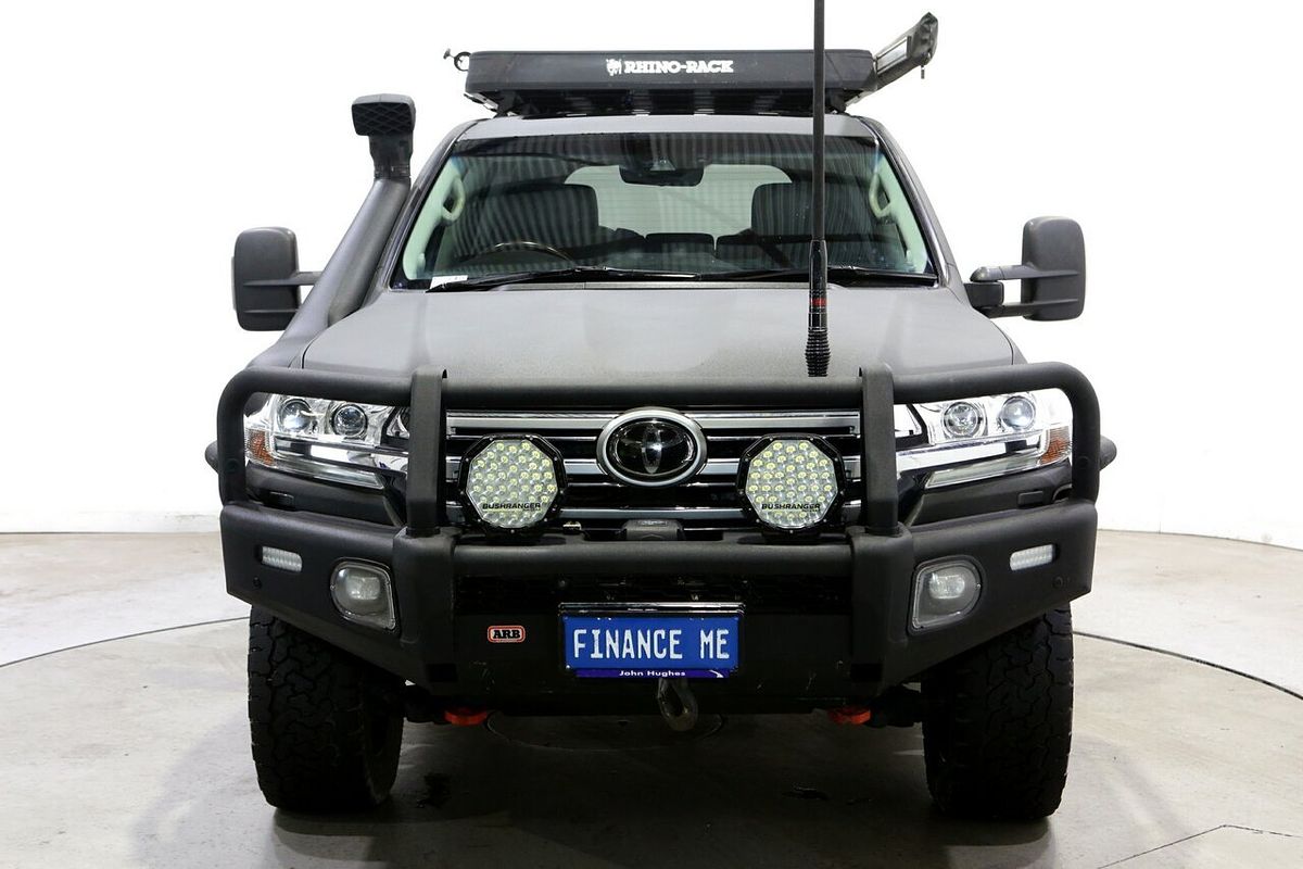 2019 Toyota Landcruiser Sahara VDJ200R