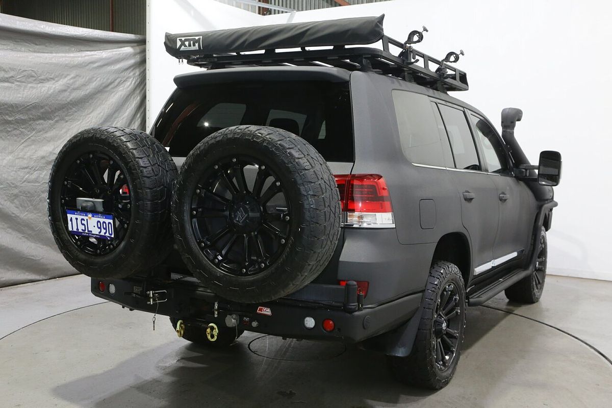 2019 Toyota Landcruiser Sahara VDJ200R