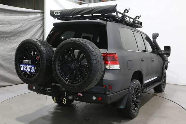 2019 Toyota Landcruiser Sahara VDJ200R