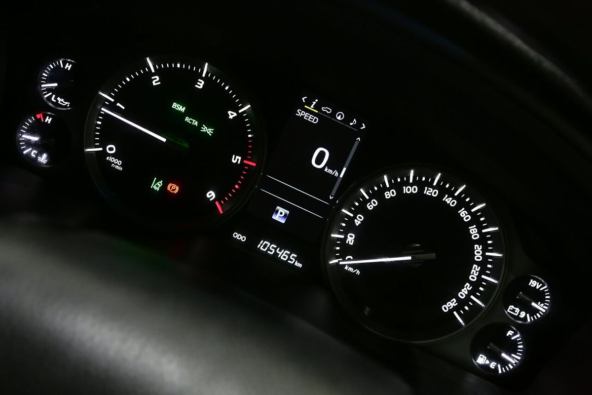 2019 Toyota Landcruiser Sahara VDJ200R