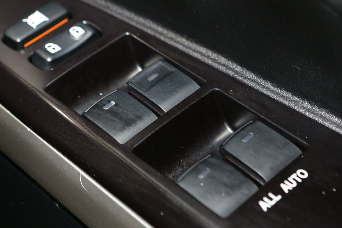 2019 Toyota Landcruiser Sahara VDJ200R