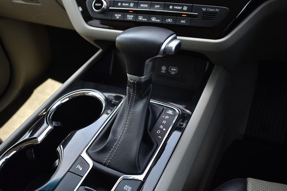 2020 Kia Carnival SLi YP