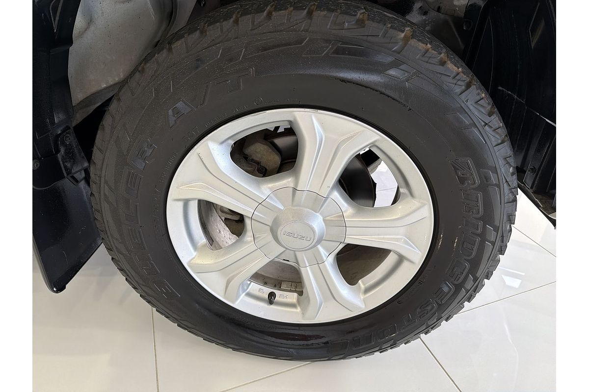 2018 Isuzu MU-X LS-T