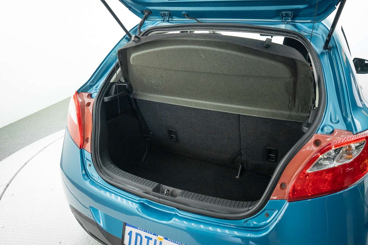 2011 Mazda 2 Neo DE Series 1