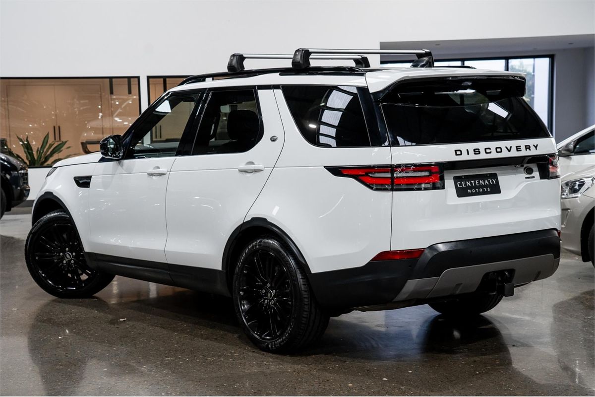 2017 Land Rover Discovery TD6 HSE Series 5