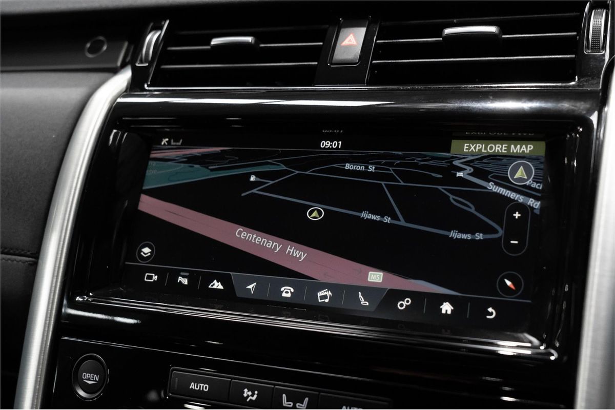 2017 Land Rover Discovery TD6 HSE Series 5