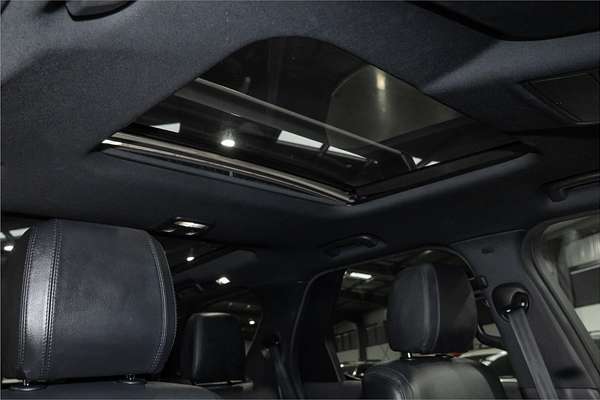 2017 Land Rover Discovery TD6 HSE Series 5