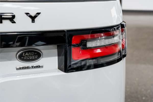 2017 Land Rover Discovery TD6 HSE Series 5