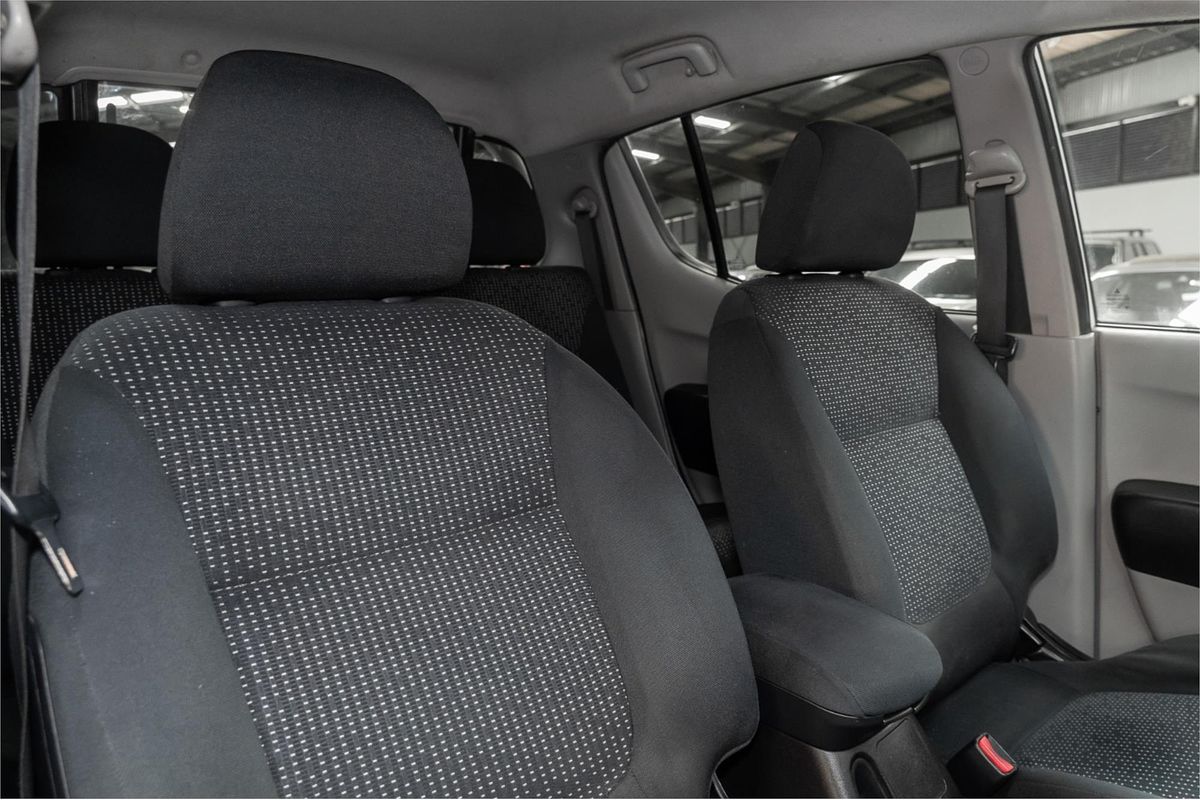 2010 Mitsubishi Triton GLX-R MN 4X4