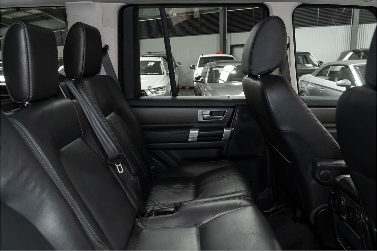 2016 Land Rover Discovery SDV6 HSE Series 4
