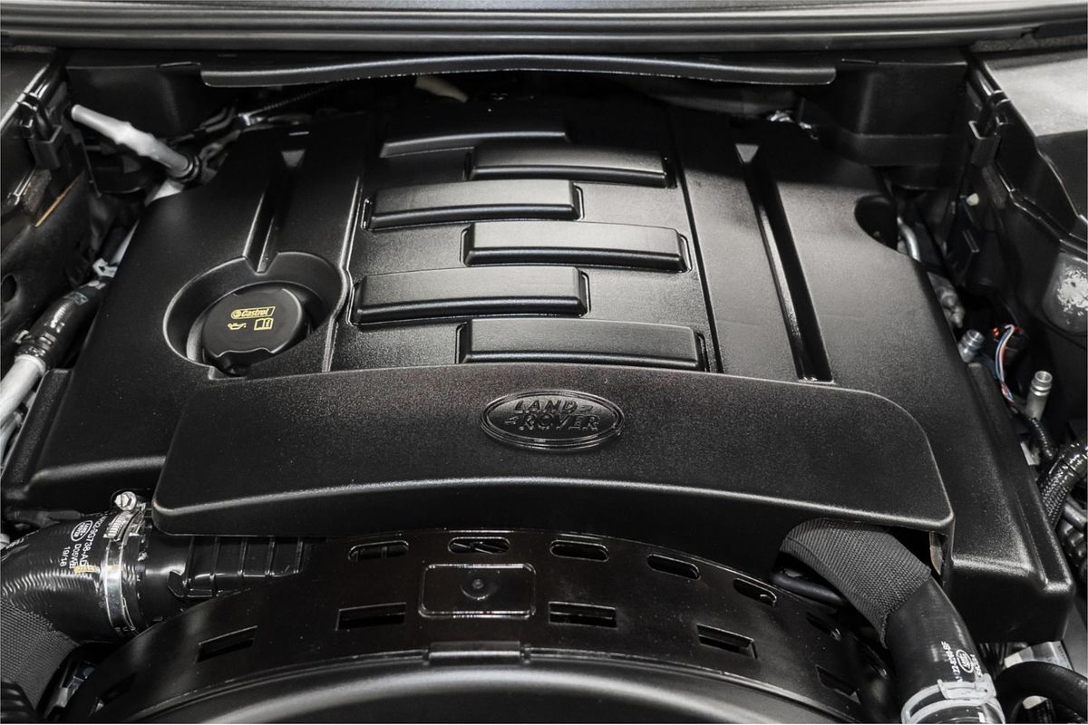 2016 Land Rover Discovery SDV6 HSE Series 4