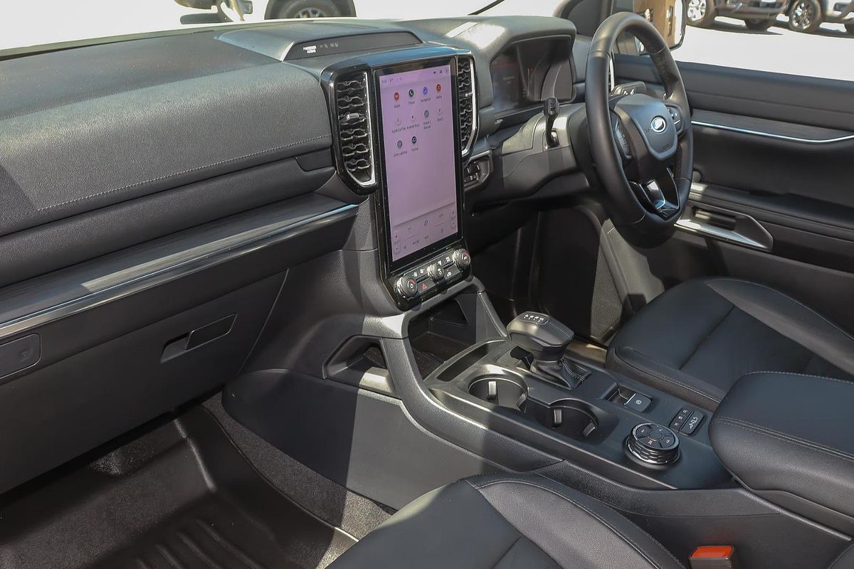 2025 Ford Everest Trend 2.0L