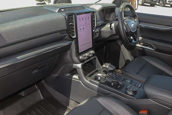 2025 Ford Everest Trend 2.0L