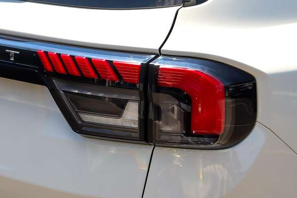 2025 Ford Everest Trend 2.0L