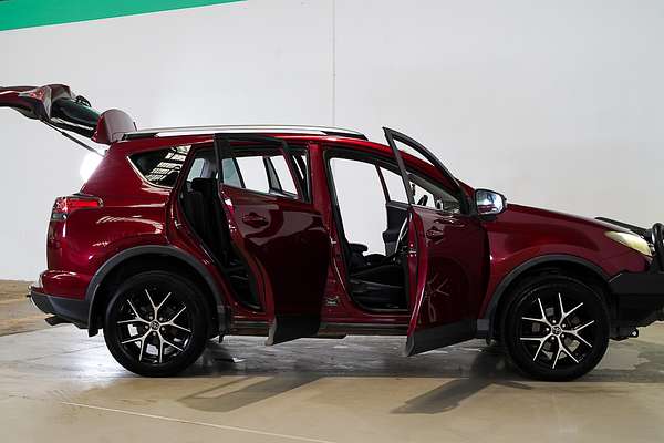 2018 Toyota RAV4 GXL ASA44R