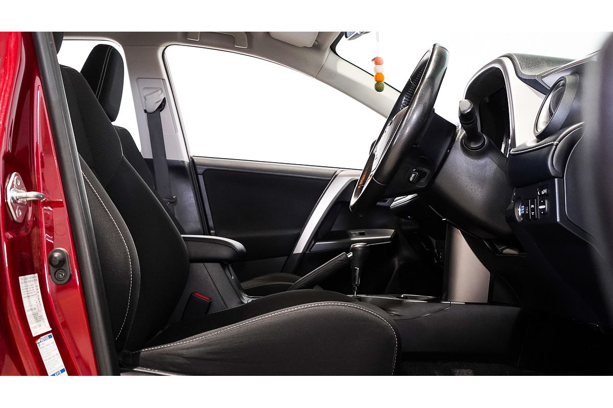 2018 Toyota RAV4 GXL ASA44R