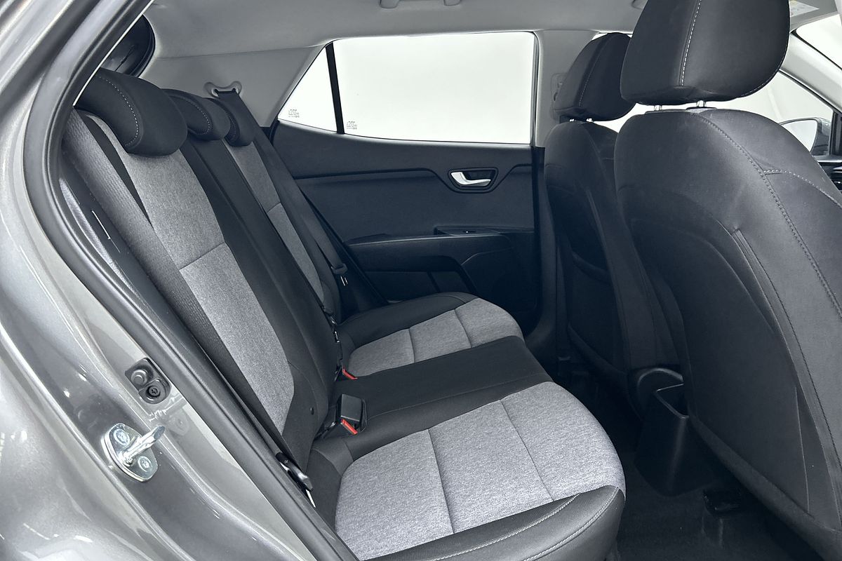 2024 Kia Stonic S YB