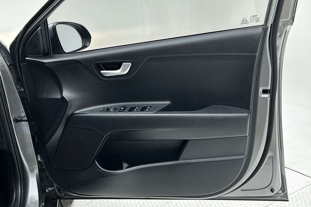 2024 Kia Stonic S YB