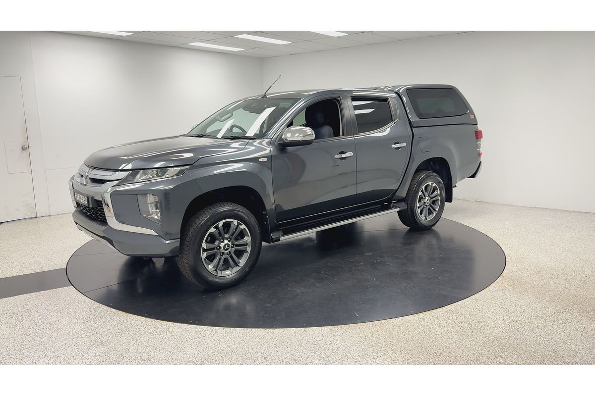2020 Mitsubishi Triton GLX MR 4X4