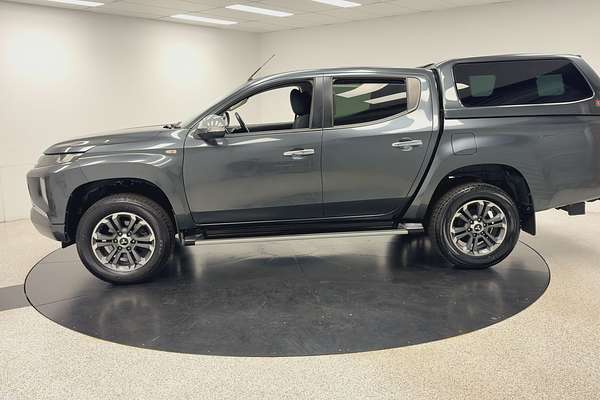 2020 Mitsubishi Triton GLX MR 4X4