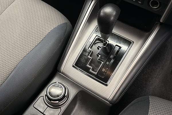 2020 Mitsubishi Triton GLX MR 4X4