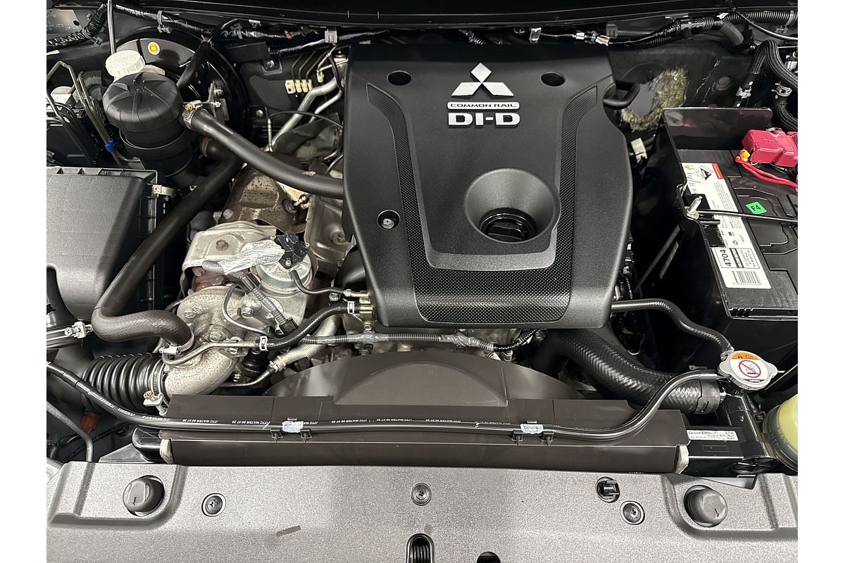 2020 Mitsubishi Triton GLX MR 4X4