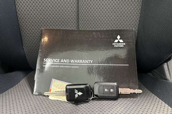 2020 Mitsubishi Triton GLX MR 4X4