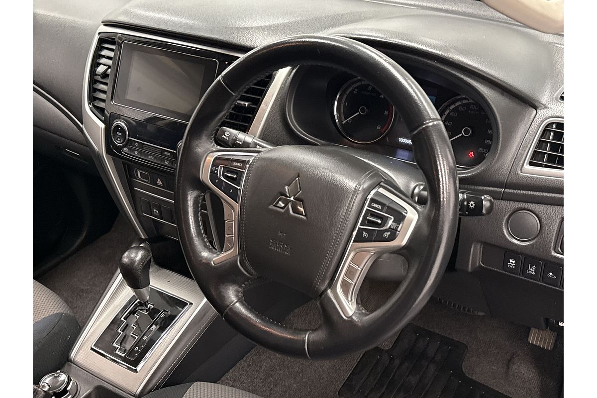 2020 Mitsubishi Triton GLX MR 4X4