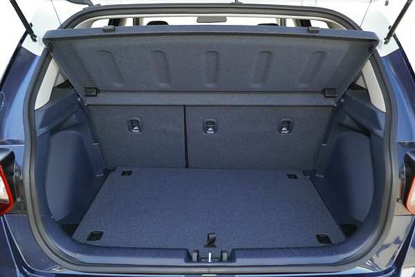 2025 Hyundai Venue Elite QX.V5