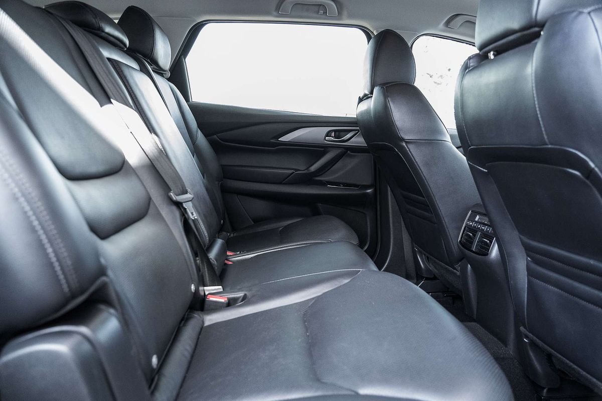 2017 Mazda CX-9 Touring TC