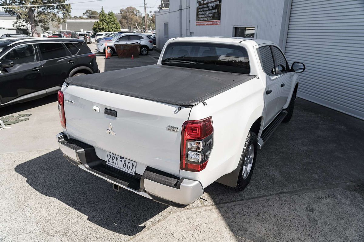 2019 Mitsubishi Triton GLX+ MR 4X4