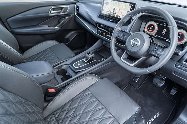 2024 Nissan QASHQAI Ti J12