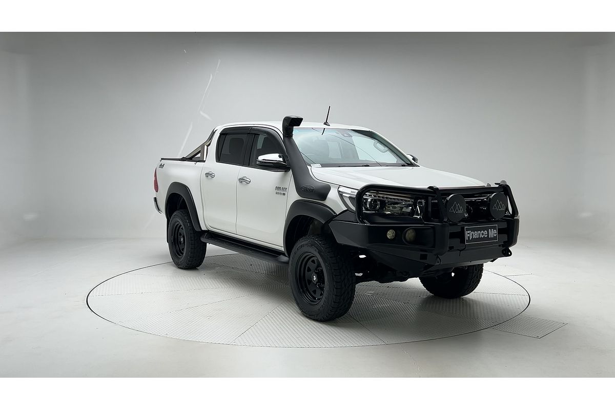 2020 Toyota Hilux SR5 GUN126R 4X4