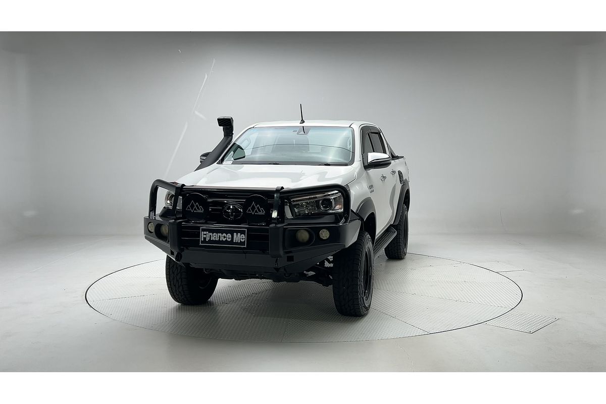 2020 Toyota Hilux SR5 GUN126R 4X4