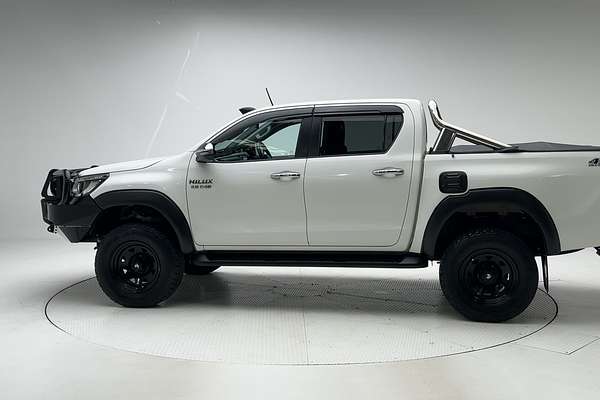 2020 Toyota Hilux SR5 GUN126R 4X4
