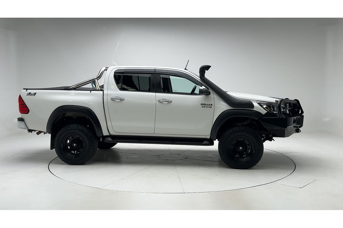 2020 Toyota Hilux SR5 GUN126R 4X4